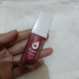 (Kategori: ) berada di . Dikirim oleh drizzlydeclutter (ID iklan 1321700846, Gambar 1). Deskripsi: .