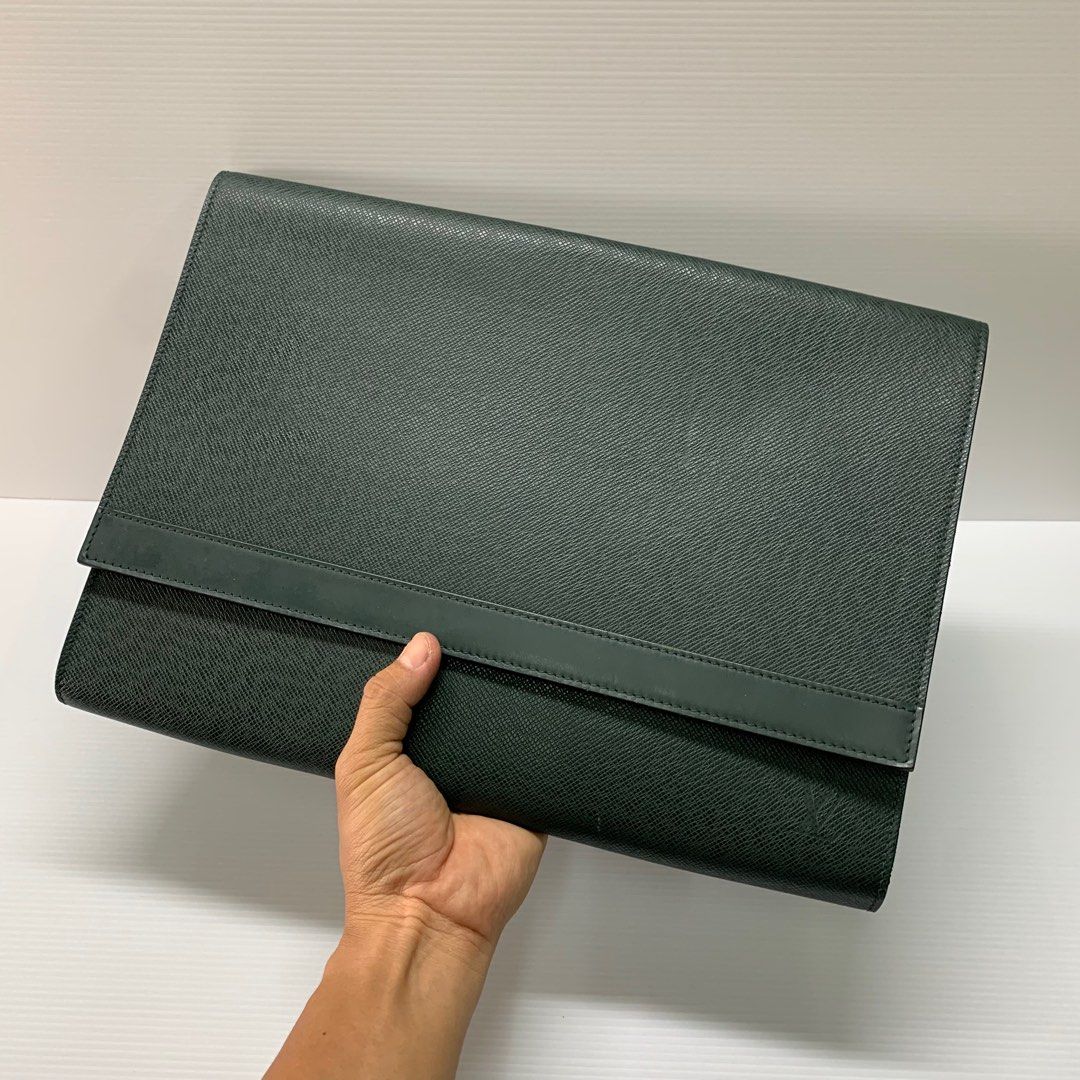 Authentic Louis Vuitton Taiga Leather File Case Clutch Bag