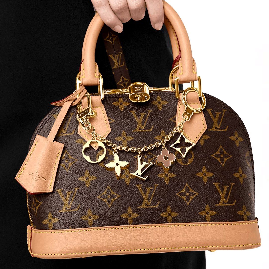 Louis vuitton fleur de monogram bag charm top