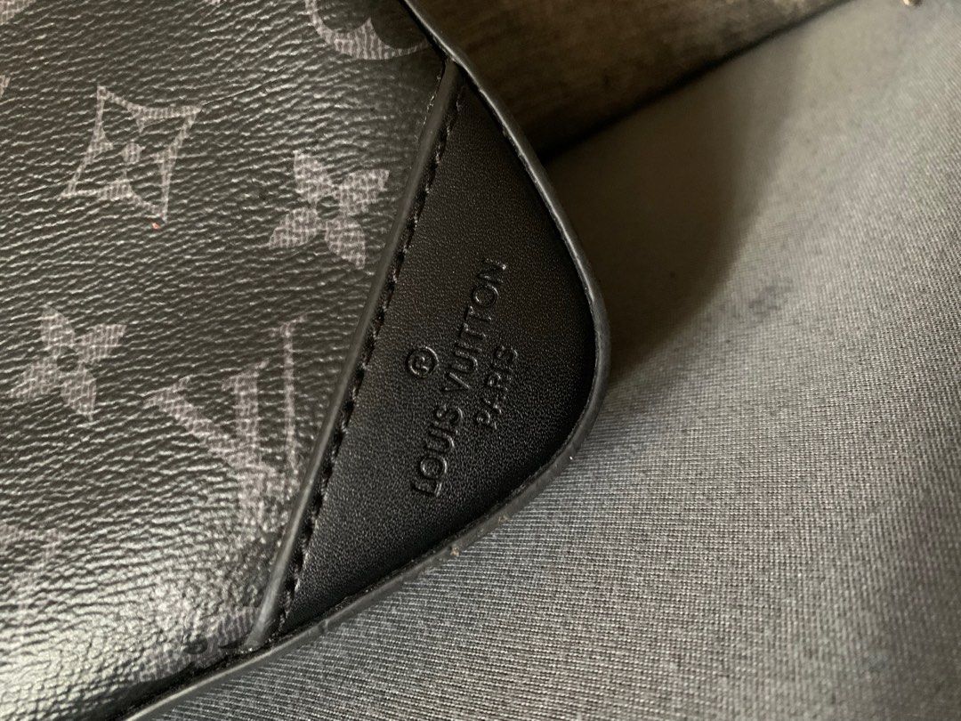Louis Vuitton Men’s Monogram Eclipse Trio Messenger Bag (Category: Luxury Bags & Wallets) located in Naga. Submitted by thriftboss88 (Listing ID 1321691085, Image 3). Description: Louis Vuitton Men’s Monogram Eclipse Trio Messenger Bag Complete 3 set with coin purse .