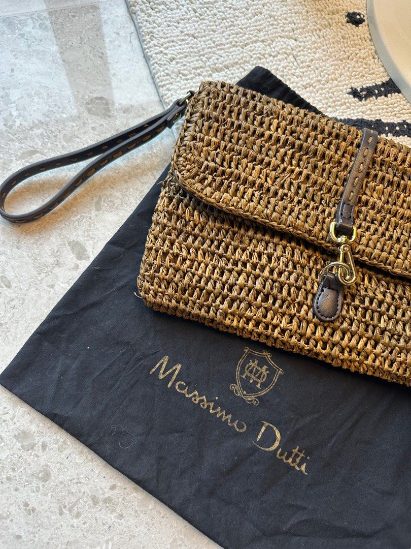 Massimo Dutti clutch bag Women s Fashion Bags Wallets Clutches on Carousell
