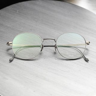 （分類：）位於 。 由 hongkongoptical 提交（商品編號 1321750622，圖片 1）。簡介： 。