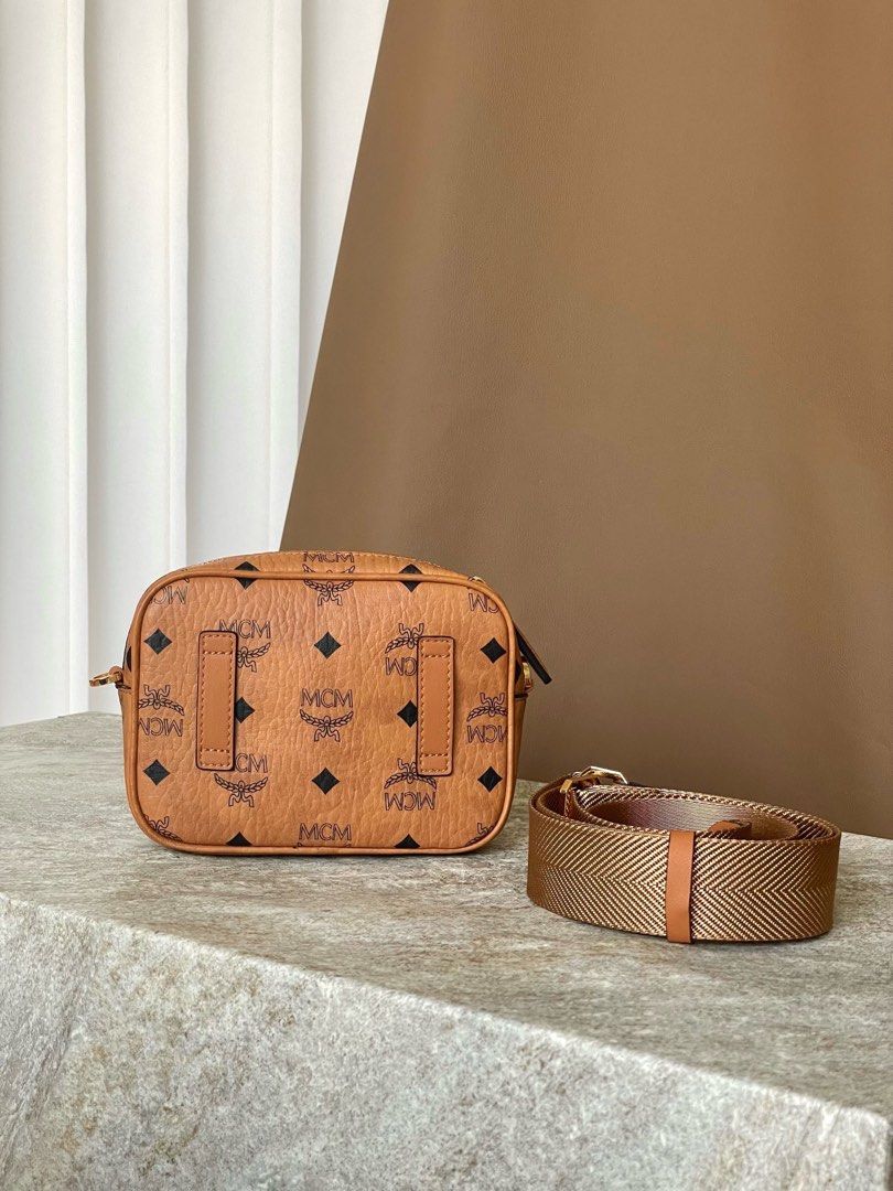 MCM Aren Visetos camera Bag For Unisex MCG009S Authentic