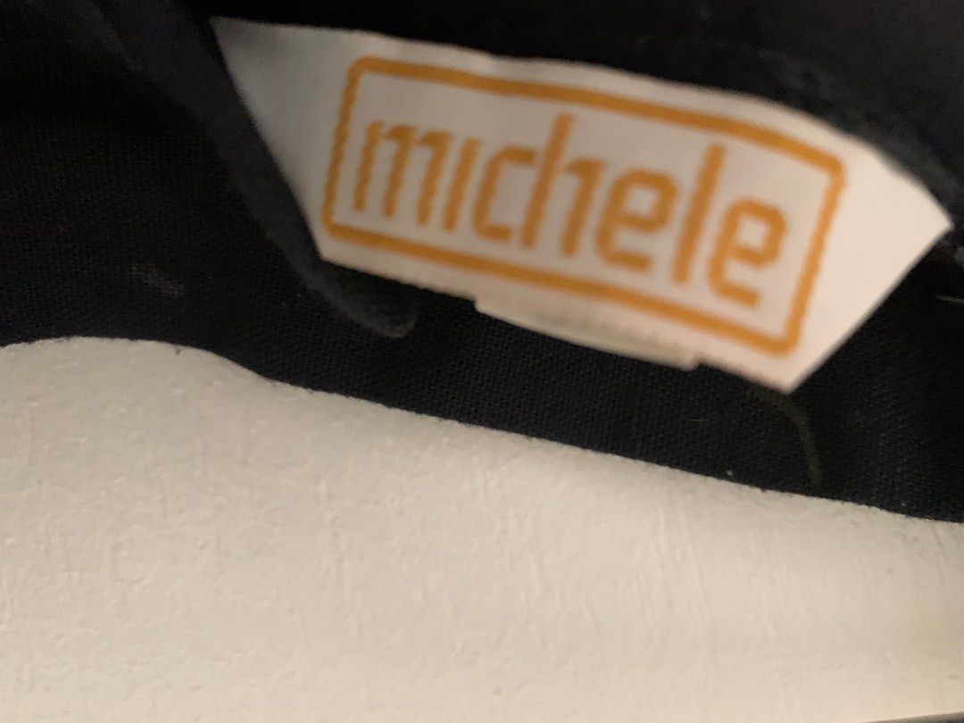 Michele black pencil skirt with slit (Category: Skirts) located in San Juan City. Submitted by andyria (Listing ID 1321663294, Image 3). Description: Black pencil skirt with slit at the back. Has inner lining Fits up to size 29”.