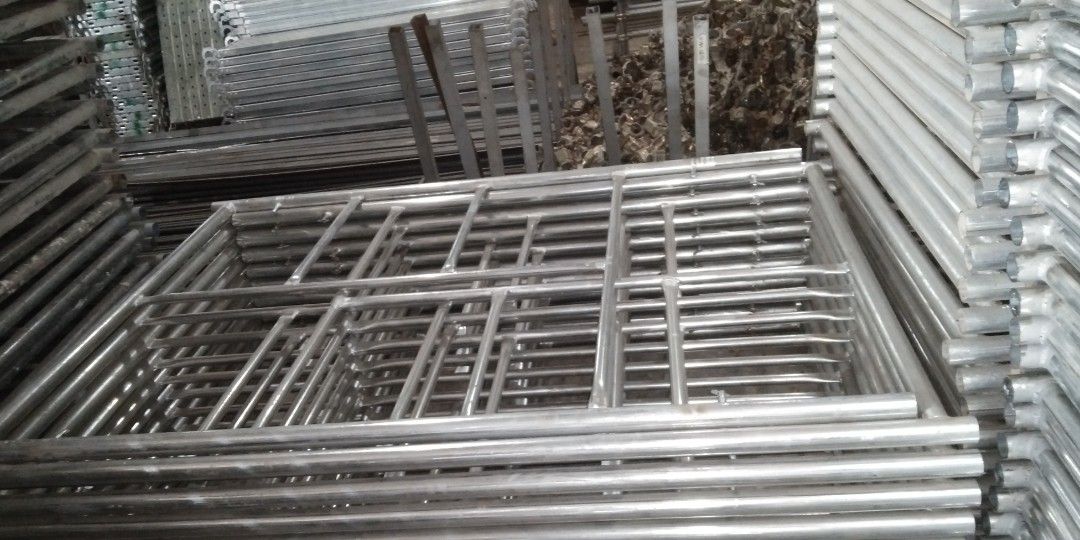 Murang h frame sets (Category: Construction & Building Materials) located in Valenzuela. Submitted by elizabeth.nietes (Listing ID 1321689335, Image 1). Description: direct planta direct supplier diret manufacturer direct fabrication SCAFFOLDING H-FRAME SETS BRAND NEW !!! FOR SALE 💯 PLSS CALL : 0976-169-4137 0961-545-0901.