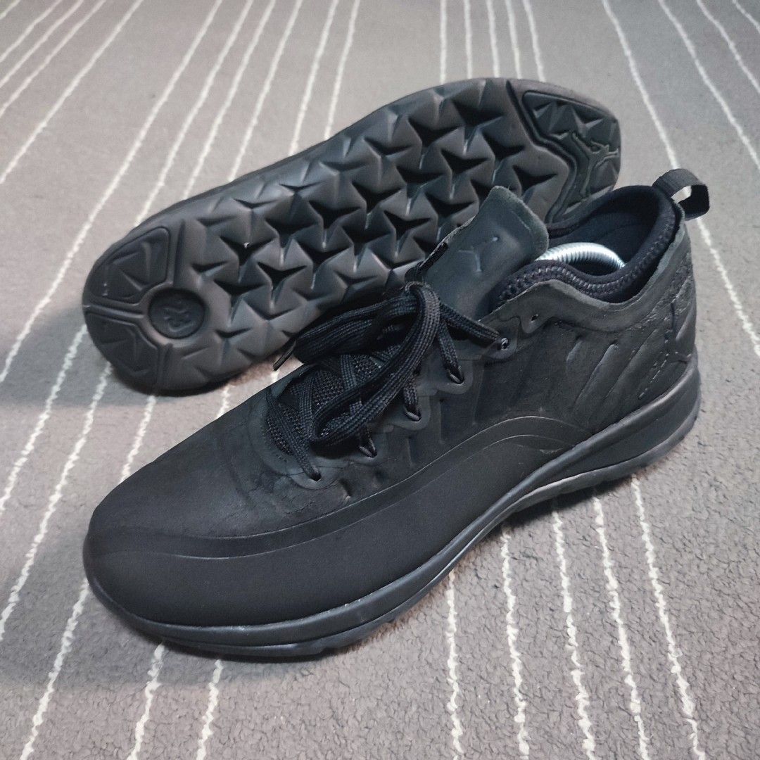 Jordan trainer prime triple black hot sale