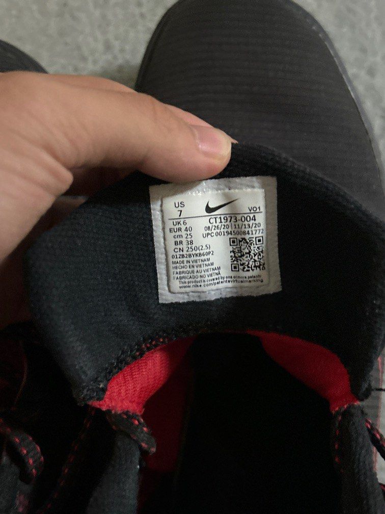 Nike Kyrie flytrap 4 （分類：波鞋）位於 Hong Kong。 由 tsun10 提交（商品編號 1321747513，圖片 2）。簡介： 可面交 面交地點互就。