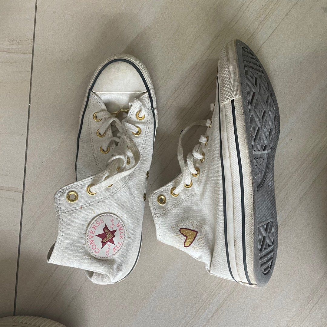 Converse air max clearance