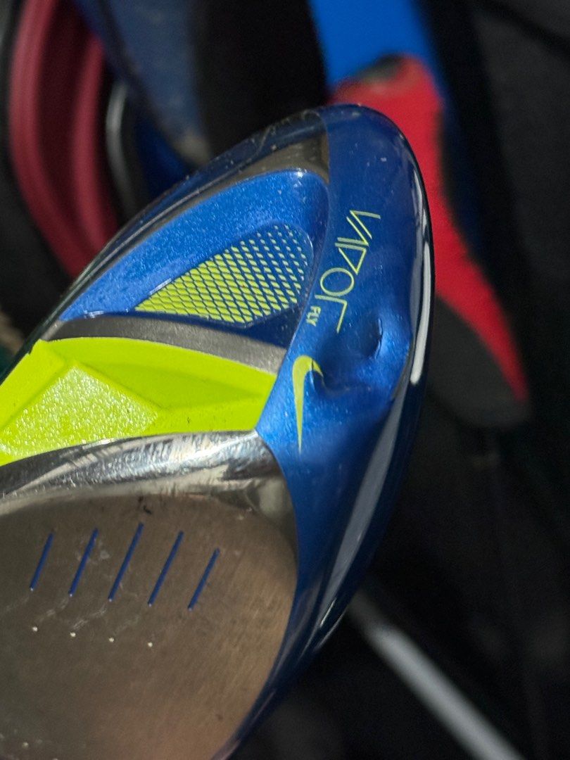 Nike Vapor fly (Category: Golf) located in Makati City. Submitted by qualityseconds (Listing ID 1321734779, Image 3). Description: Dented head with Nike Vapor fly stock shaft. Stiff..