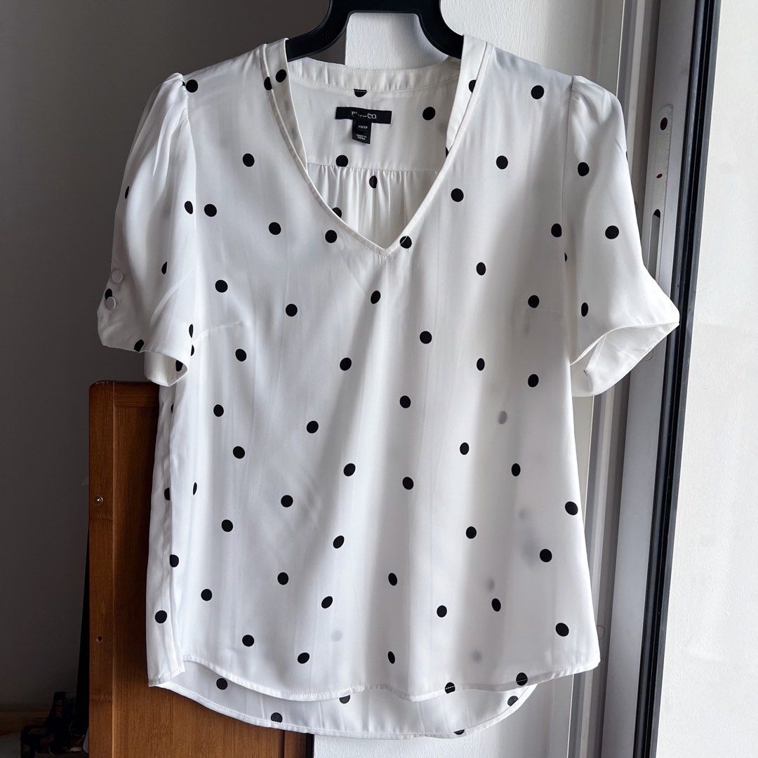 Nordstrom polka dot blouse top. Very light and silky