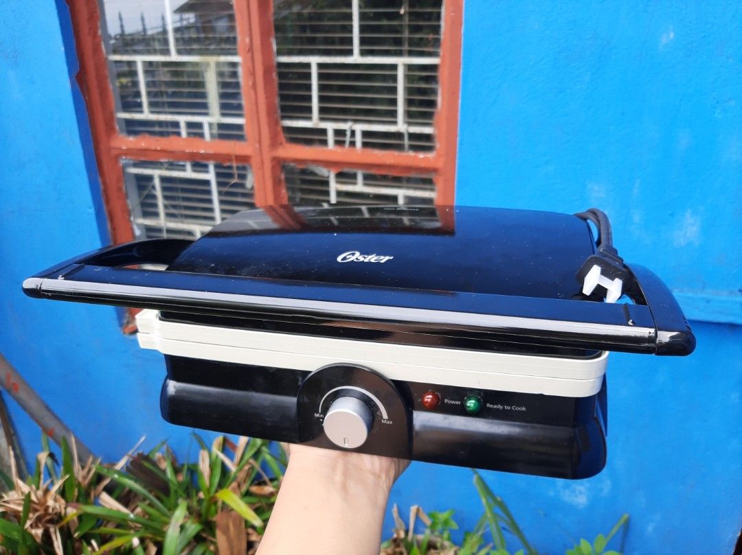 Panini Maker And Grill (Category: Breadmakers) located in Baguio. Submitted by lukewarmwaterboy (Listing ID 1321660310, Image 2). Description: .
