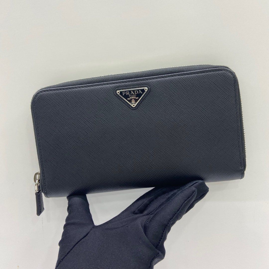 Prada rfid wallet best sale