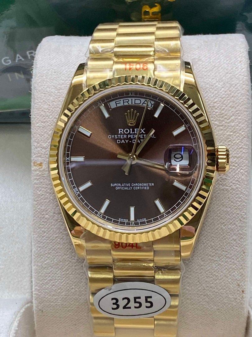 Presedential day date swiss (Category: Luxury Watches) located in Manila. Submitted by leywatch3s (Listing ID 1321688749, Image 2). Description: Onhand available With complete package NFC card & Rolex box ✅.