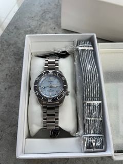 （分類：）位於 。 由 pickup240 提交（商品編號 1321726371，圖片 1）。簡介： 。