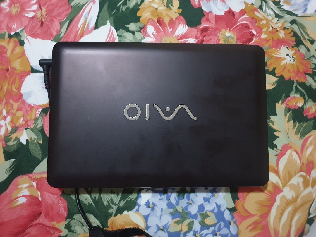 Sony Vaio. Windows 7. (Category: Laptops & Notebooks) located in Olongapo. Submitted by silentphoenix.799537 (Listing ID 1321699474, Image 1). Description: .