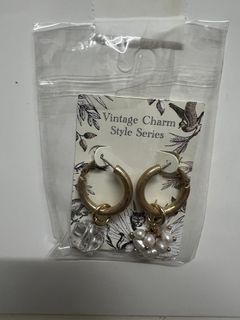 （分類：）位於 。 由 peggyor 提交（商品編號 1321787184，圖片 1）。簡介： 。