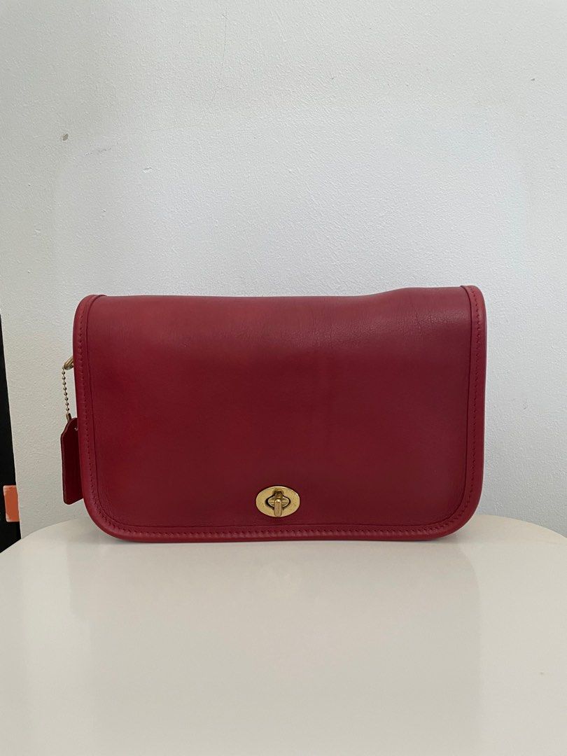 Coach pocket purse best sale