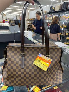 (Category: ) located in . Submitted by authentics_bags (Listing ID 1316620444, Image 1). Description: .