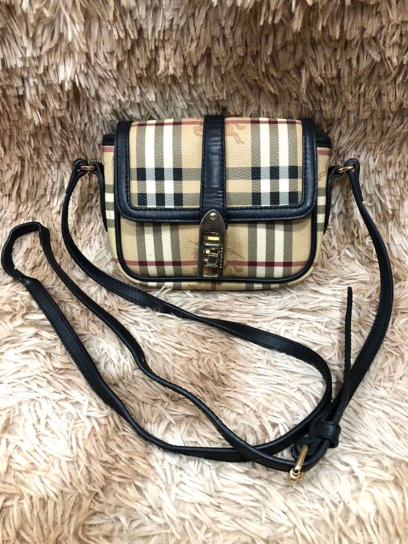 CLEARANCE BURBERRY SMALL CROSSBODY BAG Luxury Bags Wallets on Carousell