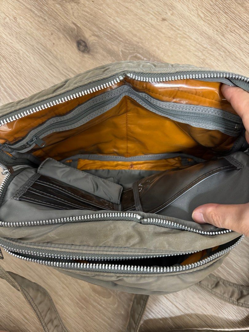 新淨日本製Porter Tanker Shoulder Bag S - Silvery Grey 銀灰色