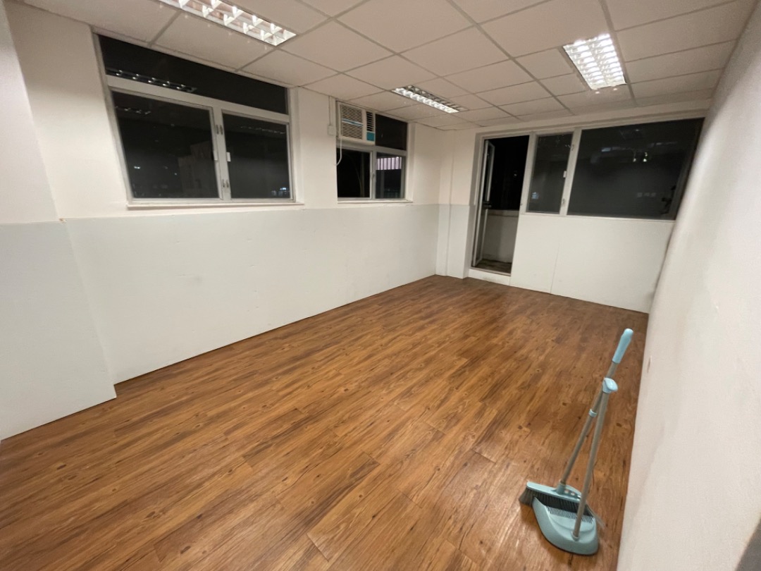 怡生工業大廈 工作室studio 實用約280 另送獨立陽台，有窗戶，間隔實用，特色單位市場罕有，即走筍盤63437846619906110