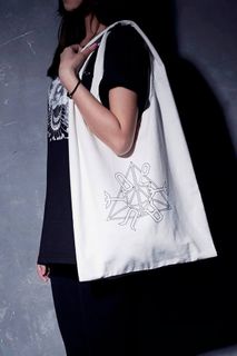 由 maytaday (刊登 ID 1321914026，圖片 1) 提交，位於 的 (類別：)，說明：。