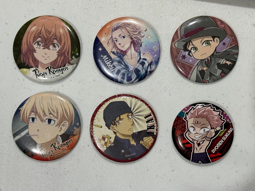 anime pins (Category: Character Goods) located in Manila. Submitted by onceagainvaults (Listing ID 1321974909, Image 1). Description: large - 25 each medium -20 each small - 10 each.