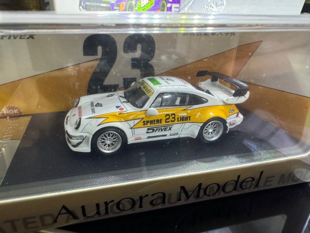 Aurora Model 1/64 Lightning Sphere Light Flash #23 Livery Series trailer set