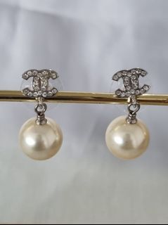 Affordable chanel pearl earring For Sale Earrings Carousell Singapore