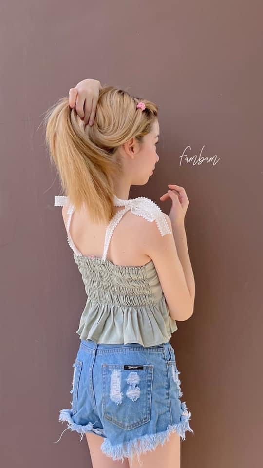 Bangkok top Coquette (Category: Sleeveless) located in Taguig. Submitted by cee_tee (Listing ID 1321944274, Image 2). Description: CLEARANCE SALE: P250 (from P499) Brand new Fits XS - S, last pc available .