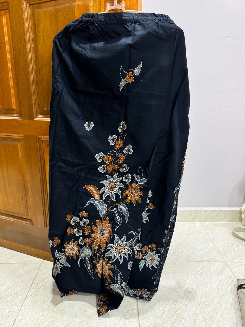 Batik Skirt Kain Batik Siap Jahit Women s Fashion Bottoms Other Bottoms on Carousell