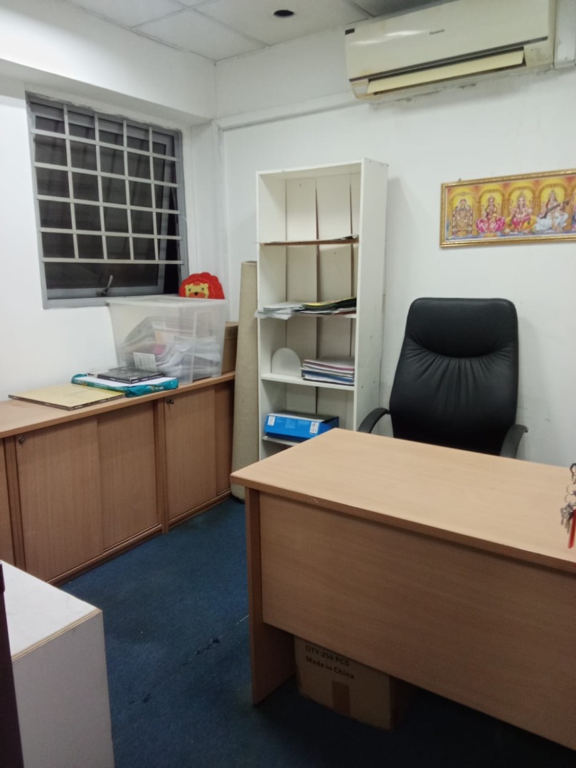 (Category: ) located in . Submitted by araglobal (Listing ID 1321872276, Image 1). Description: .