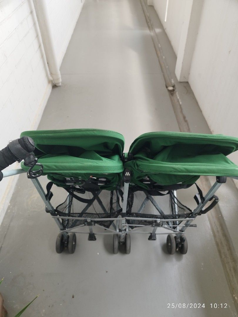 Double Stroller McLaren Twin Triumph