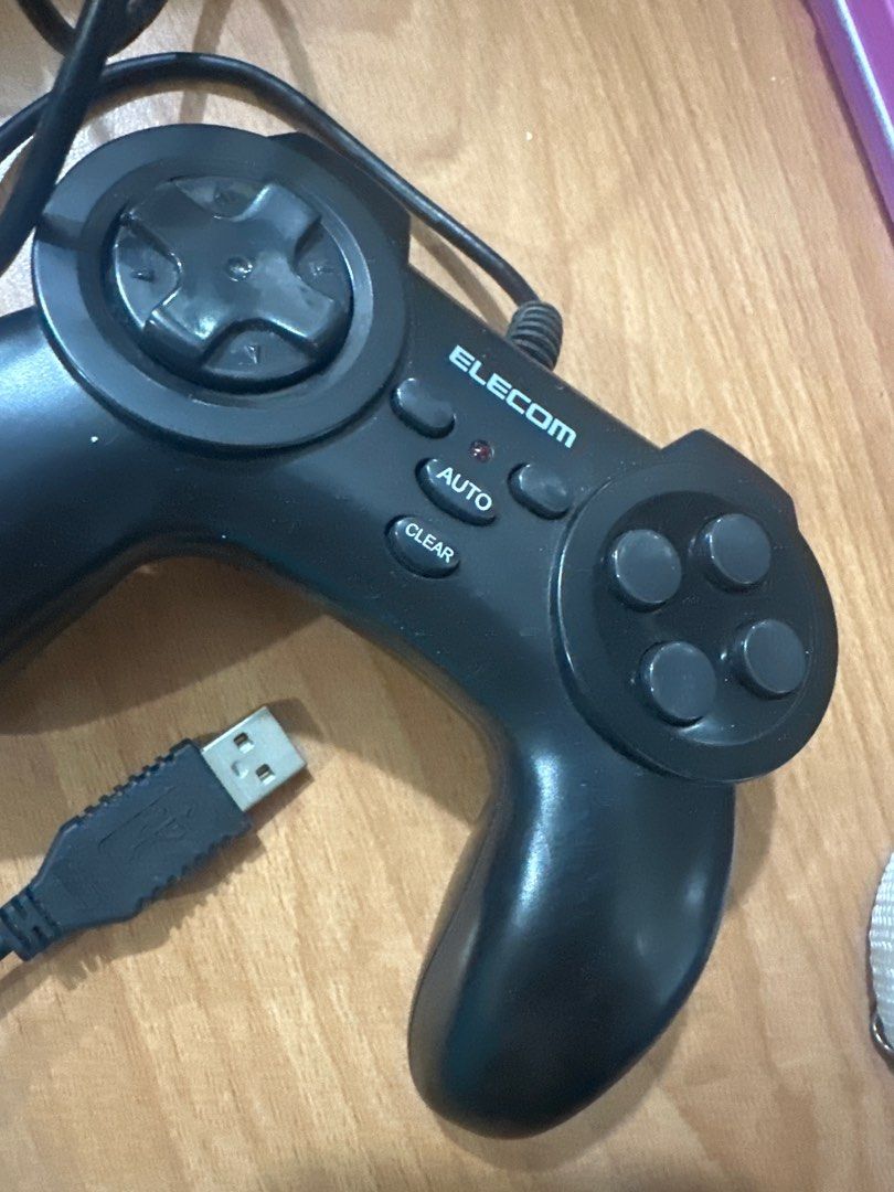 Elecom gaming controller (Category: Controllers) located in Manila. Submitted by eicho (Listing ID 1321843070, Image 2). Description: .