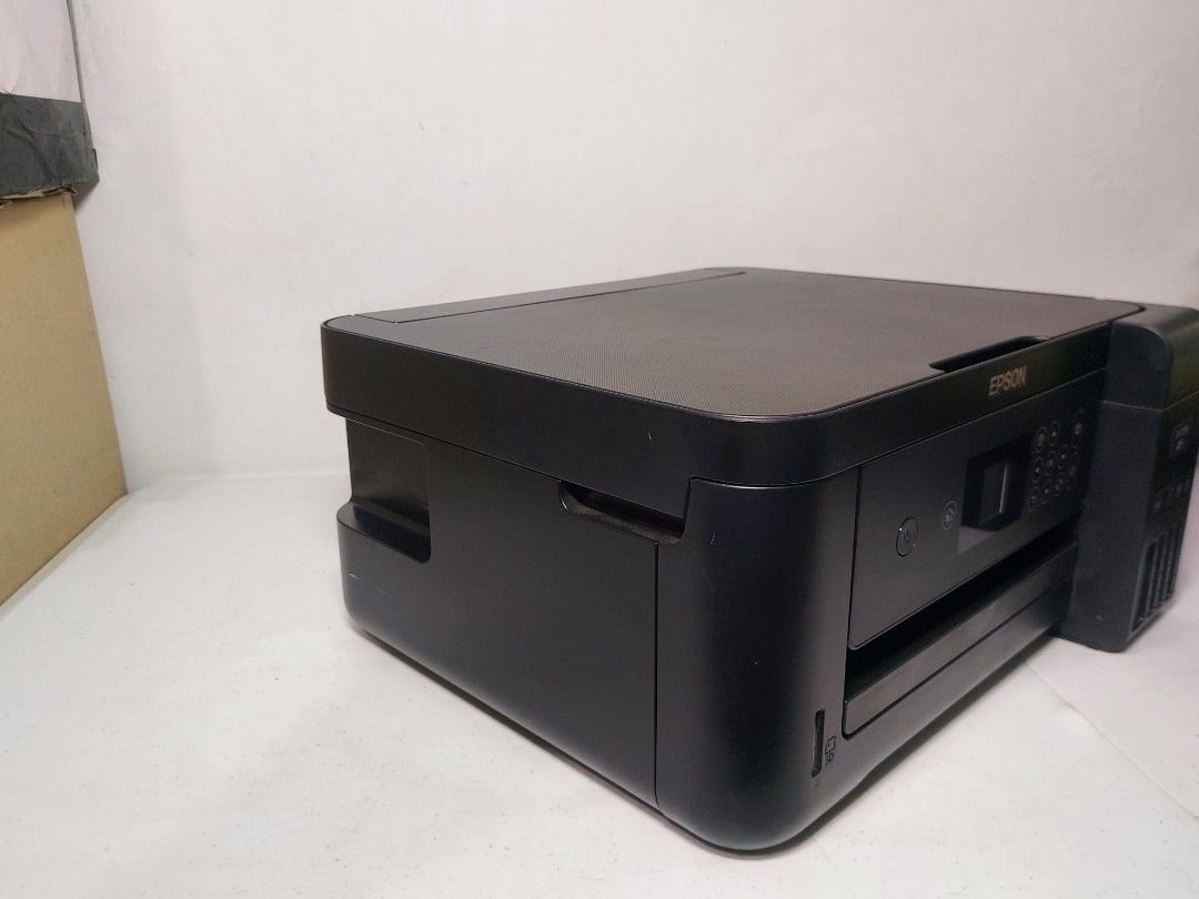EPSON ET-2750 Wifi (Category: Printers, Scanners & Copiers) located in Taguig. Submitted by potato_corner (Listing ID 1321869837, Image 3). Description: Epson Printer Australian mall pull out used display unit 220v model: ET-2750 future wifi connect colord screen scanner easy to connect to pc or laptop.