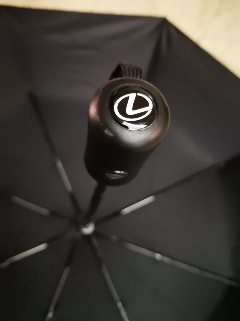 Orig Folding Umbrella Lexus Harvard School (Category: Coats, Jackets and Outerwear) located in Manila. Submitted by leo.7 (Listing ID 1194434982, Image 2). Description: 1) Harvard Business School Quality Folding Umbrella Maroon and white panels Strong ribs with support Hard wood handle with Harvard logo Yes, it came from Harvard😁 php2250 2) Lexus Folding umbrella Oem 11inches Php1970 3) Meralco Power Folding umbrella We pay expensive power🙄 and
