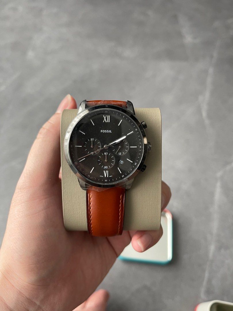 Neutra chronograph amber leather watch online