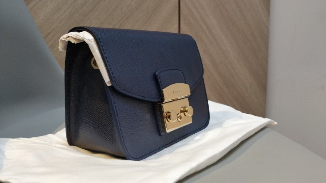 Furla metropolis mini navy sale
