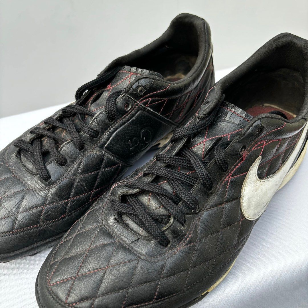 Futsal nike tiempo R10 Ronaldinho Turf 10R O Cala Sports Equipment Other Sports Equipment and Supplies on Carousell