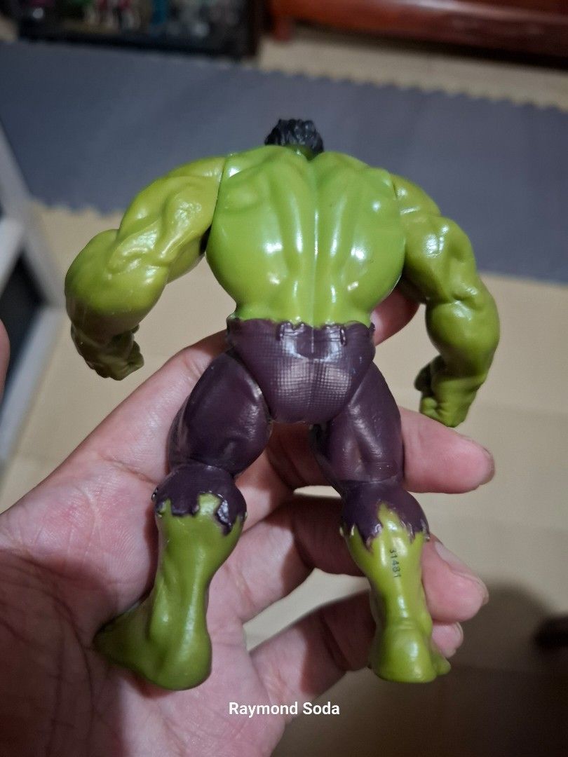 Hasbro Incredible Hulk (Category: Action & Battle Toys) located in Las Pinas. Submitted by All.here_OnlineShop (Listing ID 1321832986, Image 2). Description: 2013 Hasbro Incredible Hulk. Good condition and very rare at 4.5 inches. 550 only. Shipping via LBC or JRS (Provincial) Lalamove (same day delivery within Metro Manila). Items are coming from Las piñas. *items are considered sold and given in good condition unless otherwise stated..