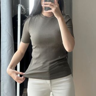 (Kategori: ) berada di . Dikirim oleh cikoss (ID iklan 1321983758, Gambar 1). Deskripsi: .