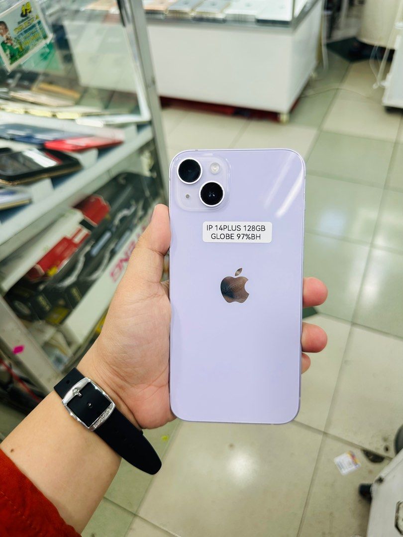 Iphone 14+ 128gb 97% batt Globelocked NTC (Category: iPhone 14 Series) located in San Juan City. Submitted by javedsgadgetshop (Listing ID 1321954521, Image 1). Description: OPEN FOR INSTALLMENT VIA CREDIT CARD/GGIVES/SPAY/BILLEASE & SWAP/TRADE-IN! WE BUY AND SELL ( ANYKINDS OF UNIT BINIBILI PO NAMIN)! PTPA : Padelete po f bawal Quick Specs : Iphone 14+ •128gb •NTC Variant •97% batt health •Globelocked •95% Smoothness •No hidden issue | No Repair