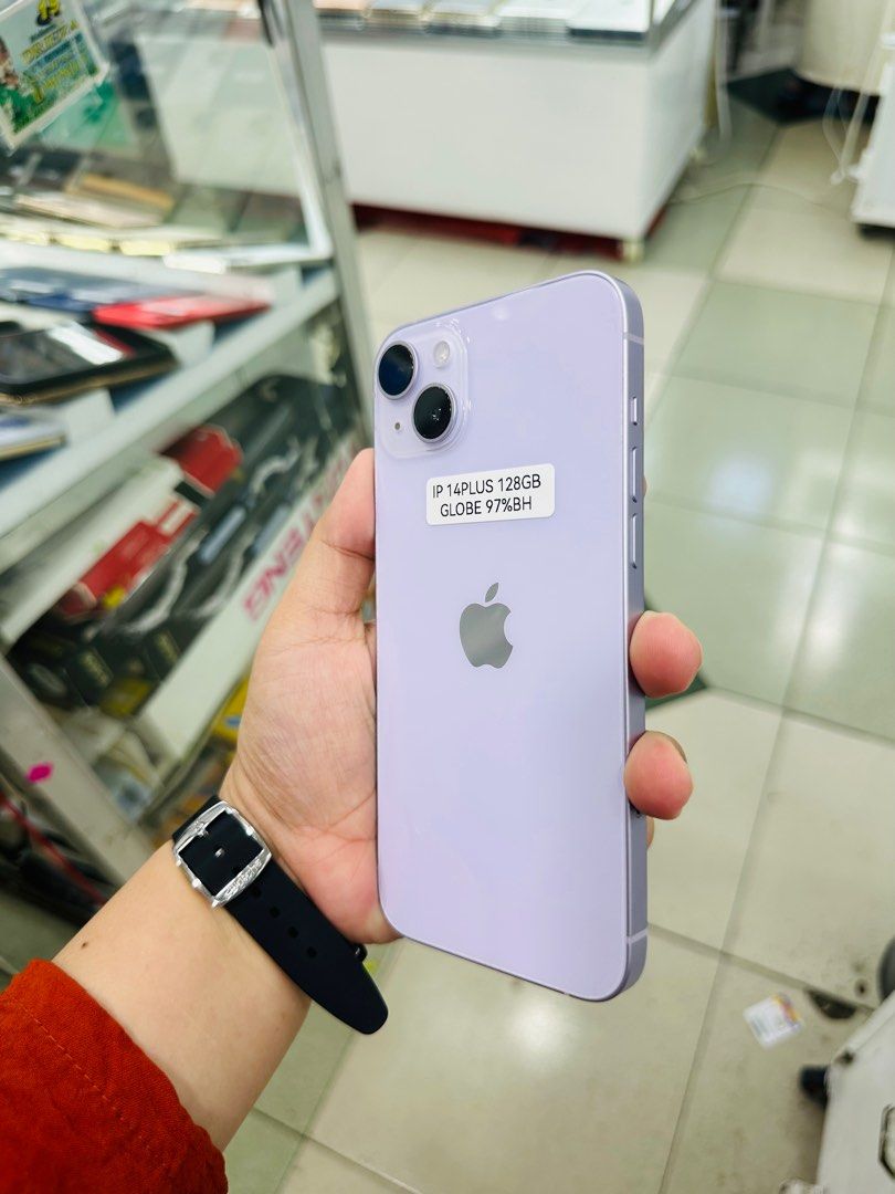 Iphone 14+ 128gb 97% batt Globelocked NTC (Category: iPhone 14 Series) located in San Juan City. Submitted by javedsgadgetshop (Listing ID 1321954521, Image 2). Description: OPEN FOR INSTALLMENT VIA CREDIT CARD/GGIVES/SPAY/BILLEASE & SWAP/TRADE-IN! WE BUY AND SELL ( ANYKINDS OF UNIT BINIBILI PO NAMIN)! PTPA : Padelete po f bawal Quick Specs : Iphone 14+ •128gb •NTC Variant •97% batt health •Globelocked •95% Smoothness •No hidden issue | No Repair