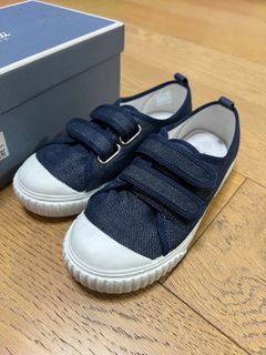 （分類：）位於 。 由 chelra 提交（商品編號 1321975766，圖片 1）。簡介： 。