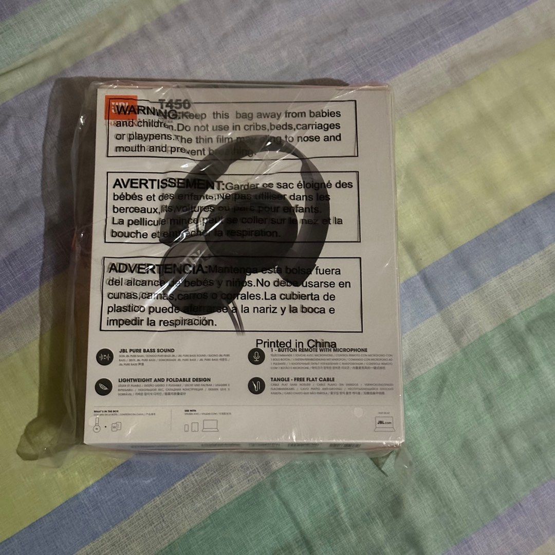JBL T450 Headphones (wired) (Category: Headphones & Headsets) located in Manila. Submitted by kimchi0805md (Listing ID 1321988035, Image 2). Description: JBL T450 Headphones -authentic/legit -brand new/sealed/never opened -wired -with microphone -3.5mm jack.