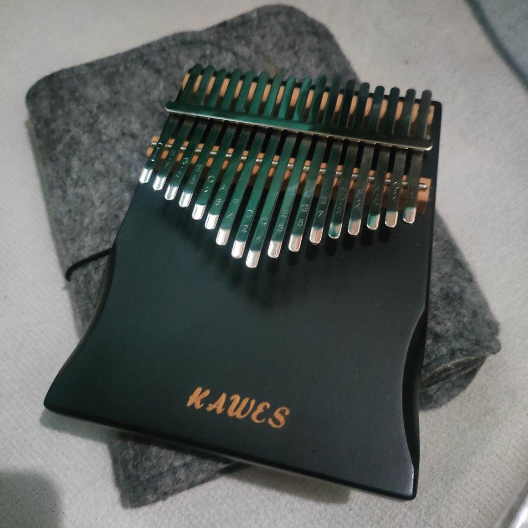Kawes Kalimba (Category: Musical Instruments) located in Pateros City. Submitted by chooeyble (Listing ID 1321952861, Image 2). Description: I'm selling my Kawes Kalimba with pouch and box. good condition. Contact: 09101653177 Open for meet-up: Pasig San Joaquin or Pateros.