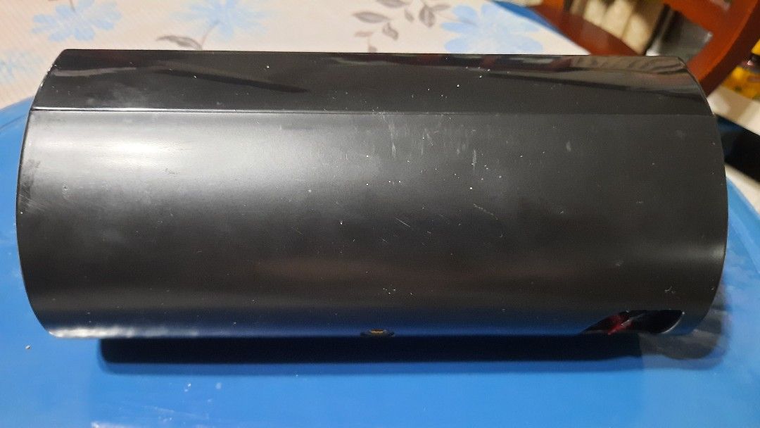 Klipsch HD Satellite Center Speaker (Category: Soundbars, Speakers & Amplifiers) located in Pasig City. Submitted by audiopropasig (Listing ID 1321925013, Image 3). Description: Specs: 100 watts 8 ohms.