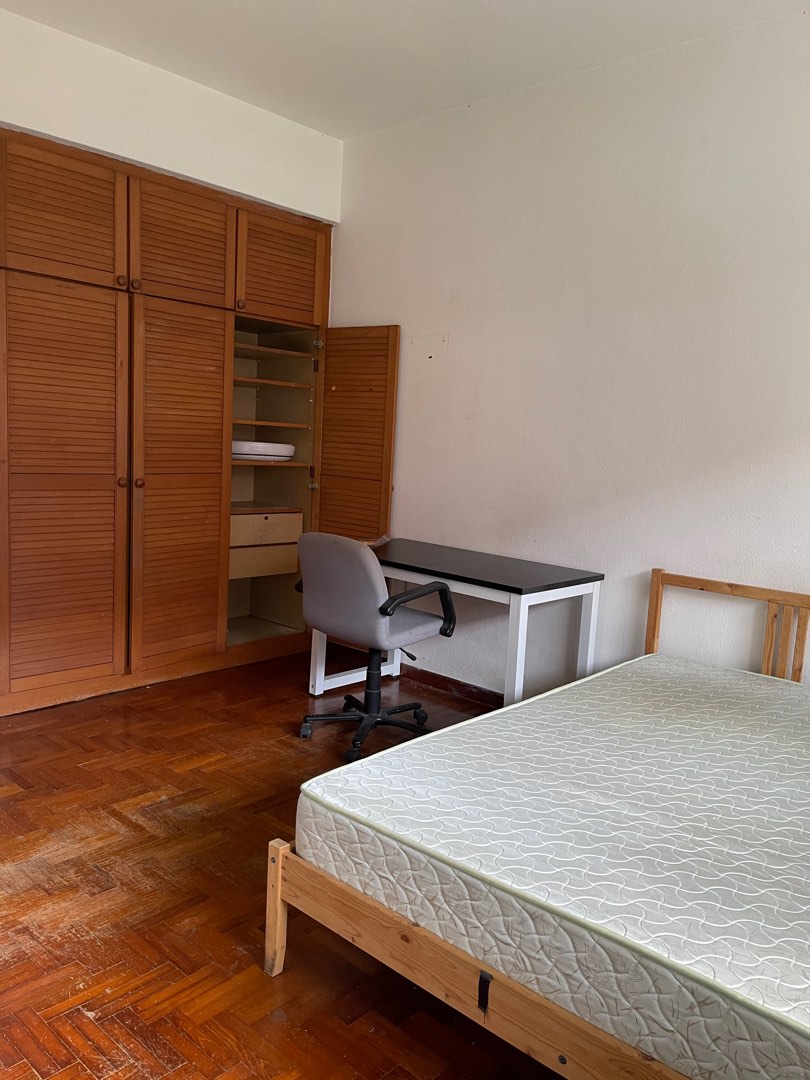 (Category: ) located in . Submitted by dimplele (Listing ID 1321827512, Image 1). Description: .