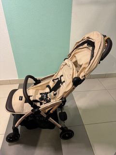 （分類：）位於 。 由 yeahwaha 提交（商品編號 1321983689，圖片 1）。簡介： 。