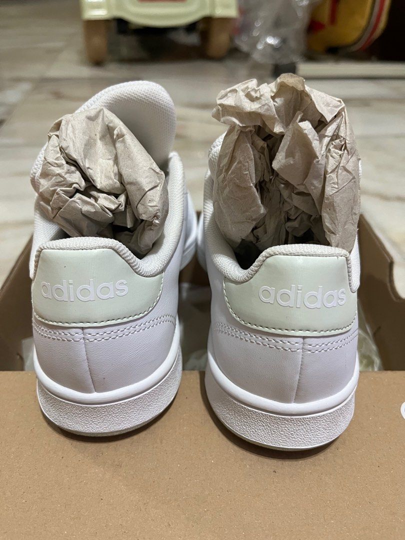 LIKE NEW Adidas Full White Sneakers 36.5 Size